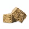 Kush hash CBD dry sift Promonatura de tono beige dorado y textura polvorienta, variedad Kush en formato artesanal